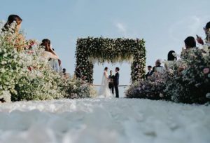 dazzling traditional outdoor wedding with unique details