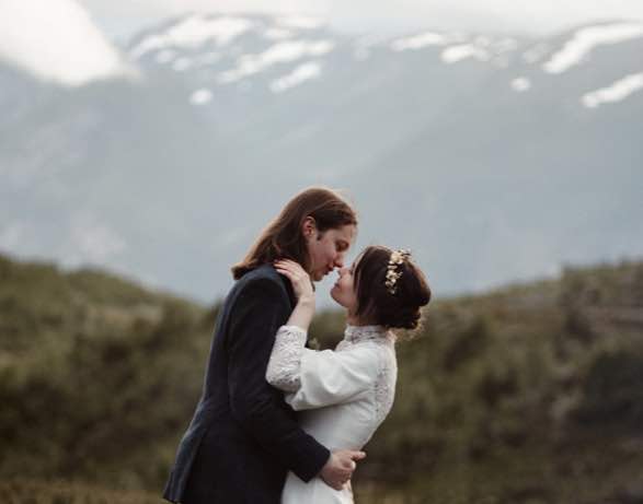 Fairy Tale Norway Elopement Despite A Pandemic *