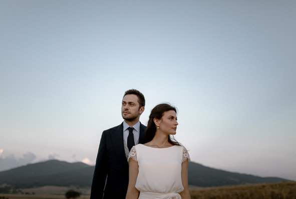 Sunset Kozani Wedding Steeped In Romantic Elegance *